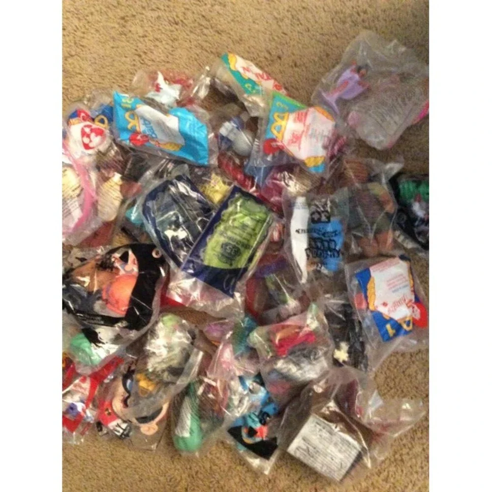 36 Mcdonalds Rare Vintage Collectible Happy Meal Toys NB